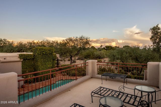 1042 N BOULDER Drive, Carefree, AZ 85377