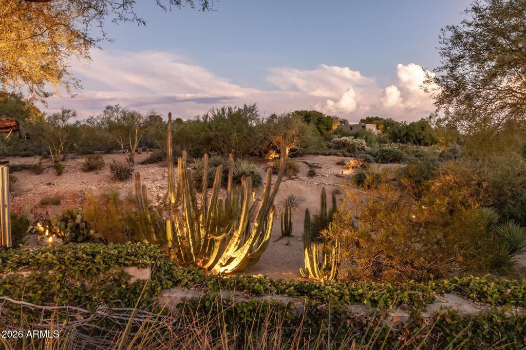 1042 N BOULDER Drive, Carefree, AZ 85377 — photo 4