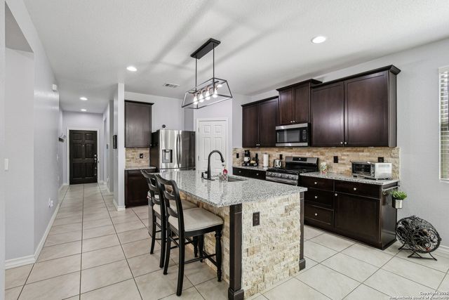 8310 Lajitas, San Antonio, TX 78254