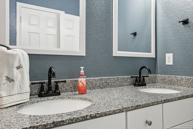 8310 Lajitas, San Antonio, TX 78254