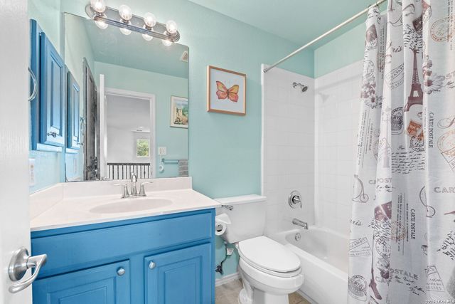 25007 WHITE CRK, San Antonio, TX 78255