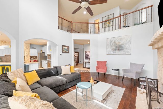 25007 WHITE CRK, San Antonio, TX 78255