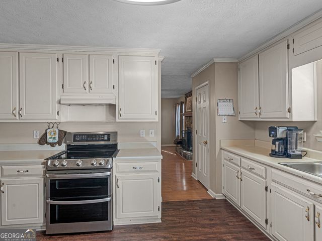 1015 Declaration Court, Mcdonough, GA 30253