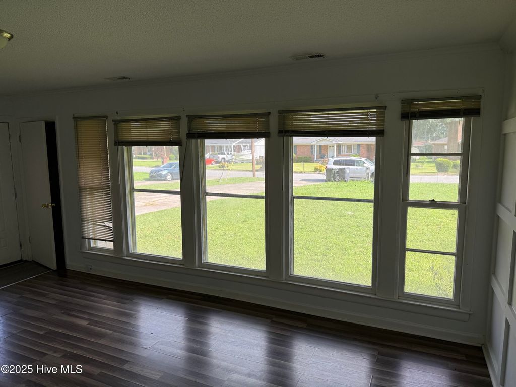 212 Winslow Circle, Goldsboro, NC 27530