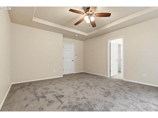 1661 Sw WRIGHT Pl, Troutdale, OR 97060