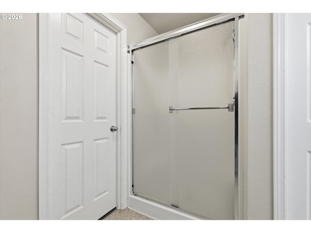 1661 Sw WRIGHT Pl, Troutdale, OR 97060