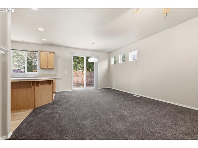 1661 Sw WRIGHT Pl, Troutdale, OR 97060