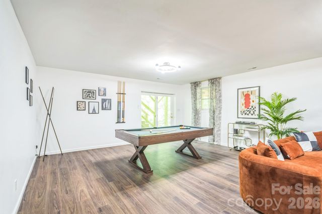 52 Reynolda Drive, Asheville, NC 28803