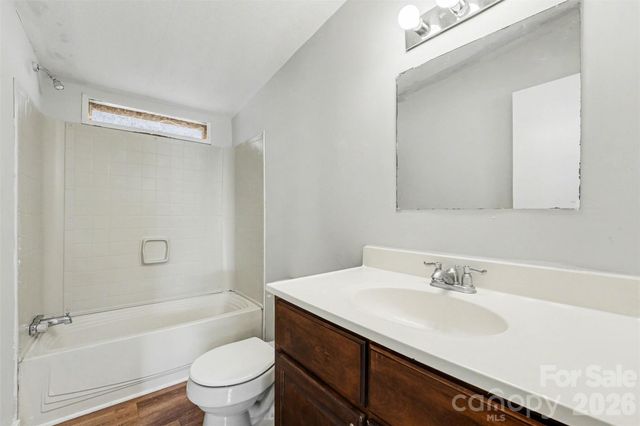 6423 Helens Way, Denver, NC 28037