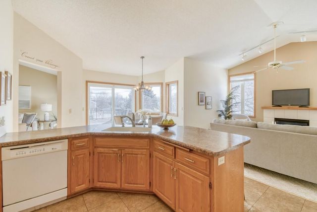 19199 Encore Court, Farmington, MN 55024