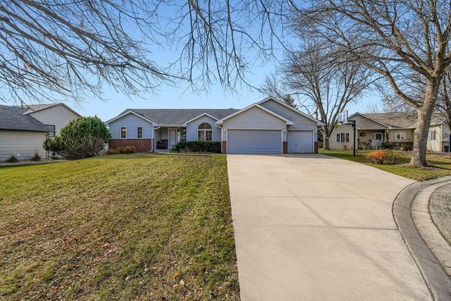 19199 Encore Court, Farmington, MN 55024