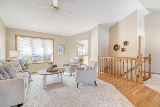 19199 Encore Court, Farmington, MN 55024