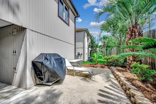 820 9th Ave. S, North Myrtle Beach, SC 29582
