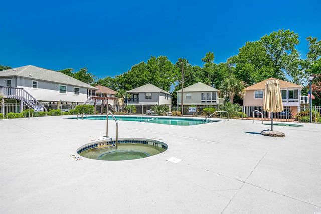 820 9th Ave. S, North Myrtle Beach, SC 29582