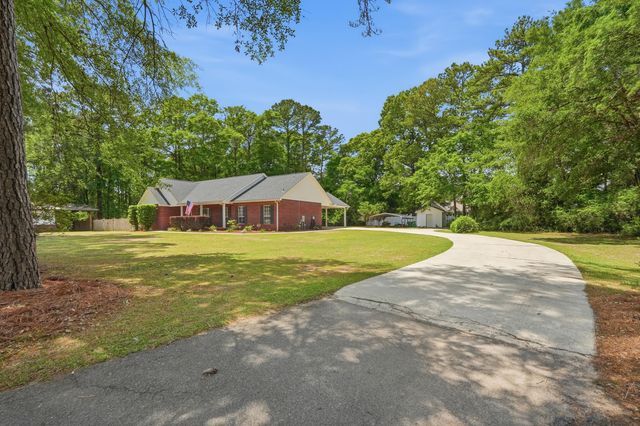 6020 Paige Lane, Crestview, FL 32536