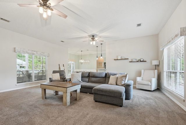 6020 Paige Lane, Crestview, FL 32536