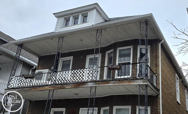 2685 Botsford Street, Hamtramck, MI 48212