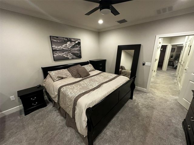 6072 MOORINGS DRIVE S, St Petersburg, FL 33712
