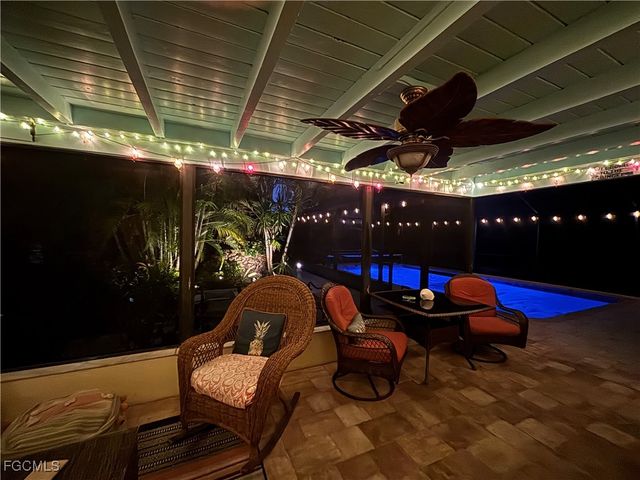 5217 Elm CT, Cape Coral, FL 33904