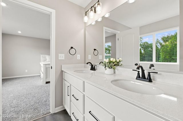 254 Rising Sun Ct, Shepherdsville, KY 40165
