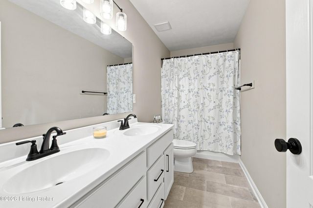 254 Rising Sun Ct, Shepherdsville, KY 40165