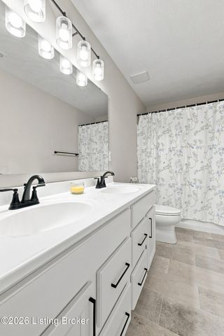 254 Rising Sun Ct, Shepherdsville, KY 40165