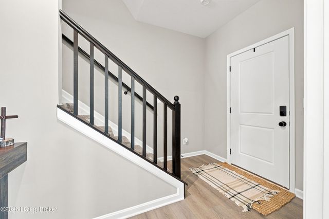 254 Rising Sun Ct, Shepherdsville, KY 40165