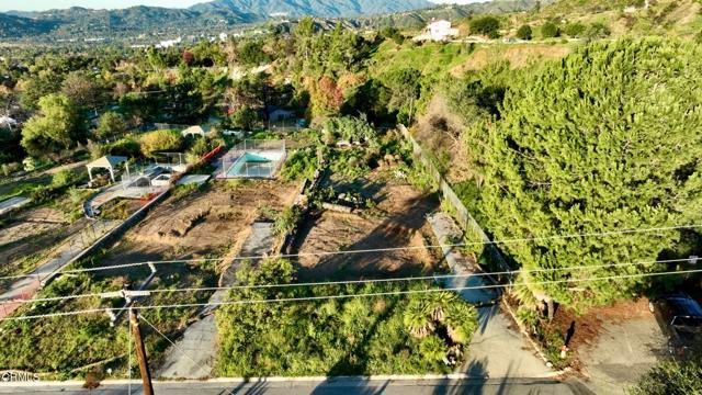 3689 Fair Oaks Avenue, Altadena, CA 91001