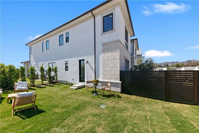 20500 Edgewood Court, Chatsworth, CA 91311