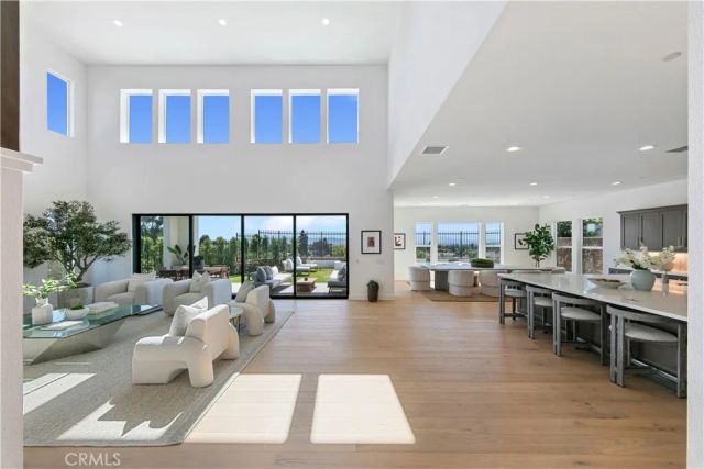 20500 Edgewood Court, Chatsworth, CA 91311