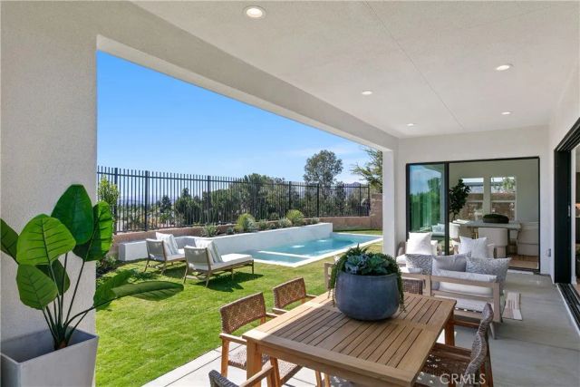 20500 Edgewood Court, Chatsworth, CA 91311