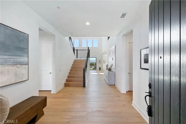 20500 Edgewood Court, Chatsworth, CA 91311