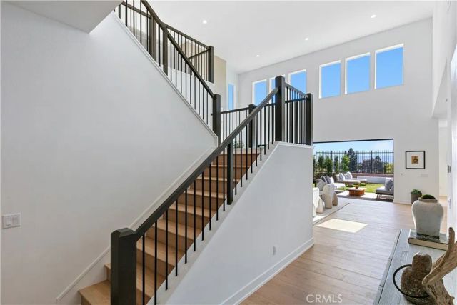 20500 Edgewood Court, Chatsworth, CA 91311