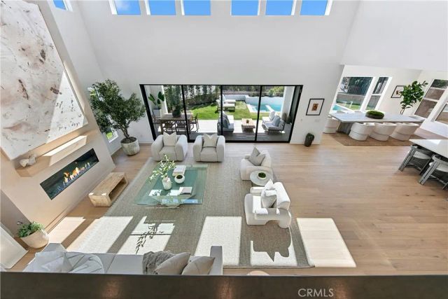 20500 Edgewood Court, Chatsworth, CA 91311