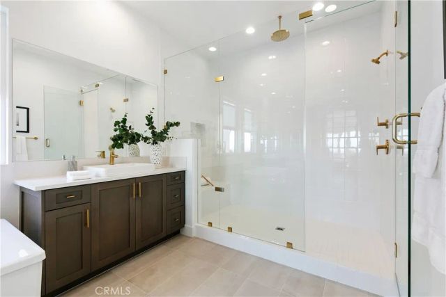 20500 Edgewood Court, Chatsworth, CA 91311