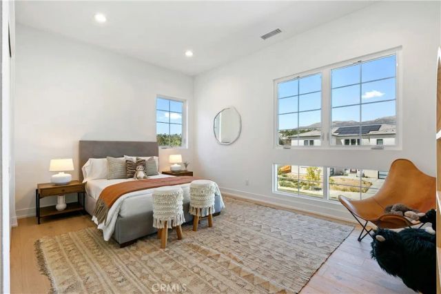 20500 Edgewood Court, Chatsworth, CA 91311