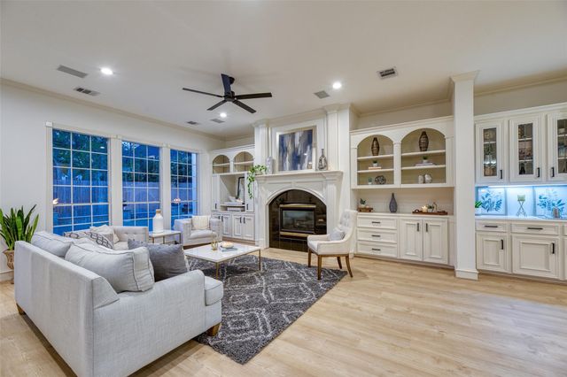 19506 Chestnut Place, Houston, TX 77094