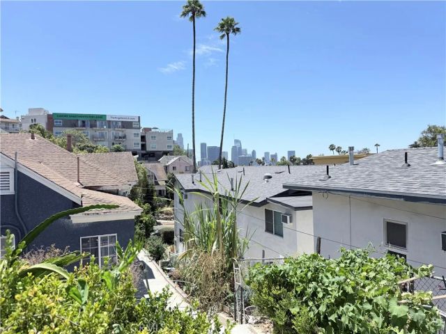 1231 Innes, Los Angeles, CA 90026