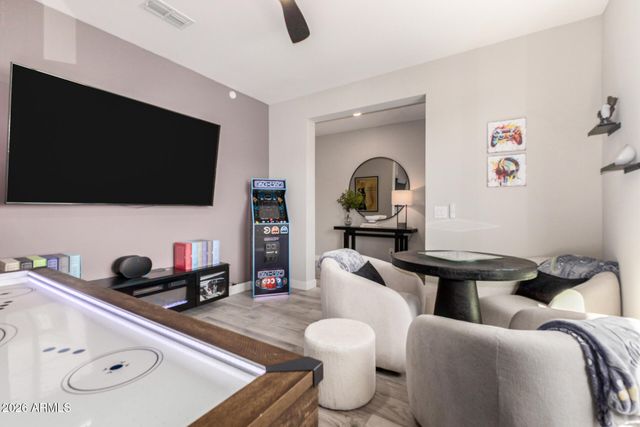 1946 W HORSETAIL Trail, Phoenix, AZ 85085