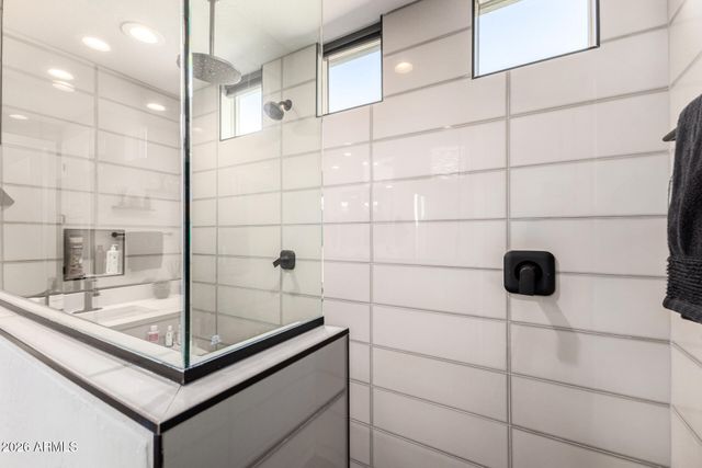 1946 W HORSETAIL Trail, Phoenix, AZ 85085