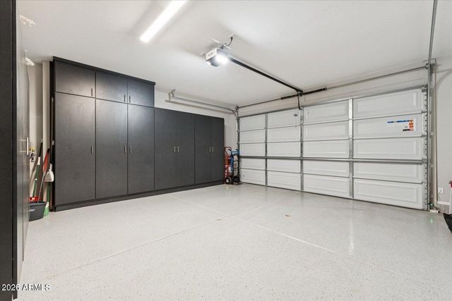 1946 W HORSETAIL Trail, Phoenix, AZ 85085