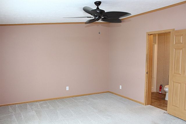 2722 W PARK Lane, Erie, PA 16506