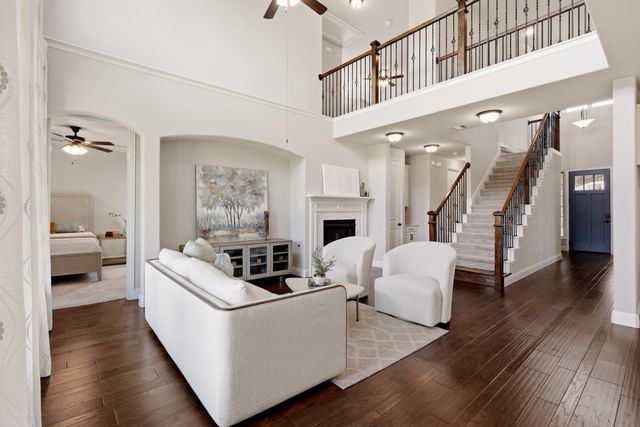 8205 Plumbago Way, Dallas, TX 75252