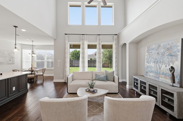 8205 Plumbago Way, Dallas, TX 75252