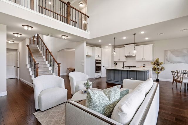 8205 Plumbago Way, Dallas, TX 75252