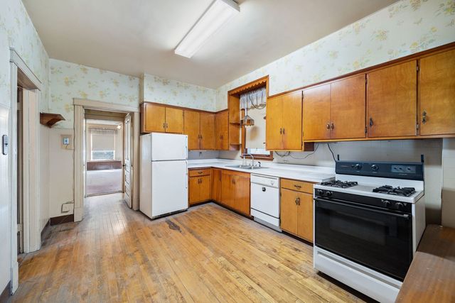 2510 N Rockwell Street, Chicago, IL 60647