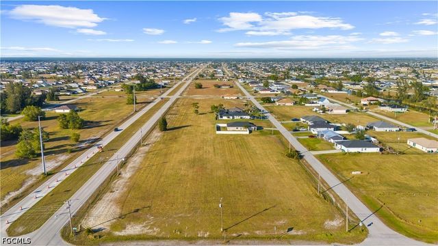 1614 NE Juanita PL, Cape Coral, FL 33909