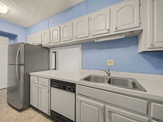 1100 Erie Ave Unit 704, Evansville, IN 47715