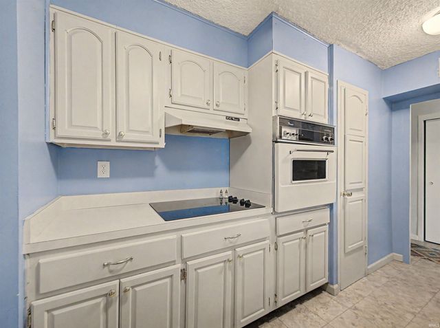 1100 Erie Ave Unit 704, Evansville, IN 47715