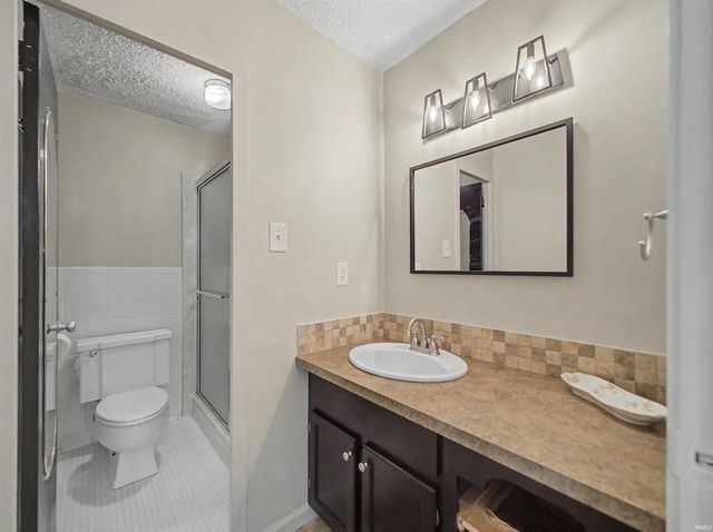 1100 Erie Ave Unit 704, Evansville, IN 47715